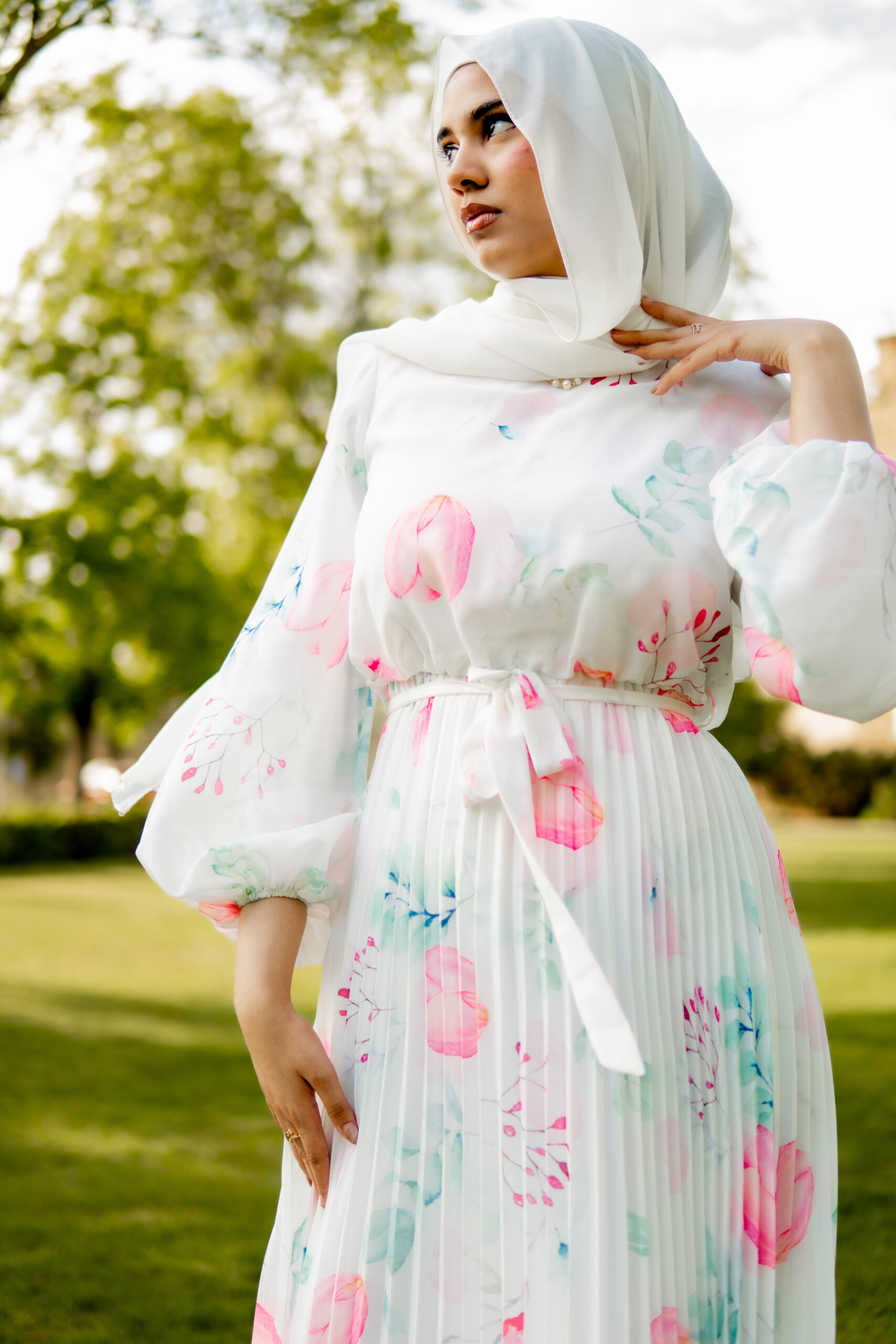 Floral Print Pleated Dress - Image 3